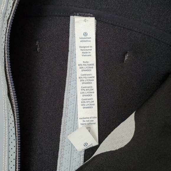 Lululemon Run: Reflective Jacket - Picture 5 of 6